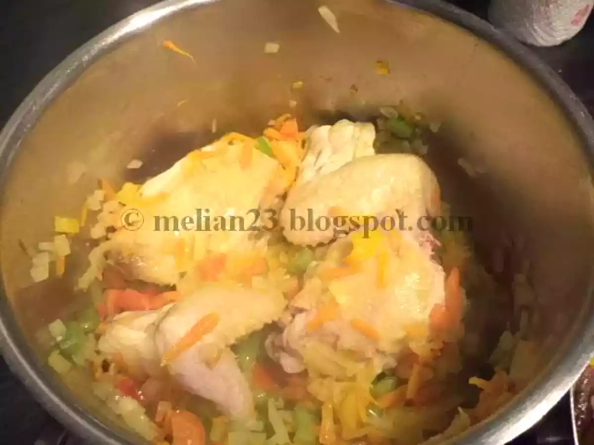 Ciorba ardeleneasca cu pui - poza 2