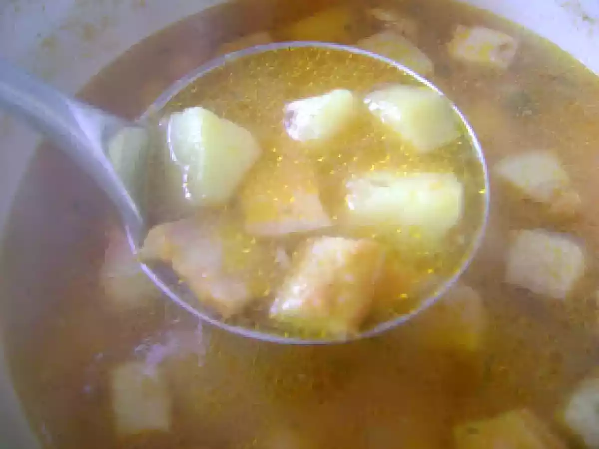 Ciorba de cartofi cu afumatura - poza 7