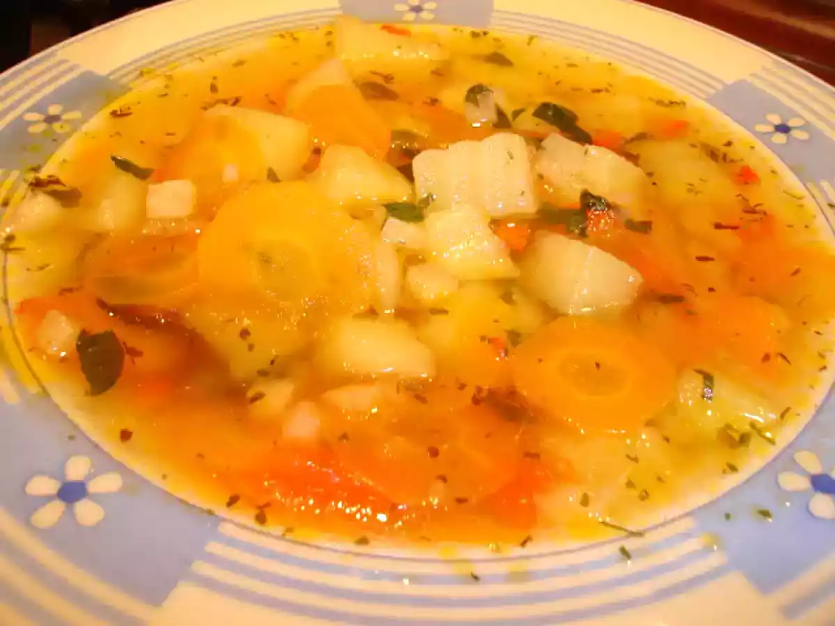 Ciorba de cartofi cu tarhon - poza 5