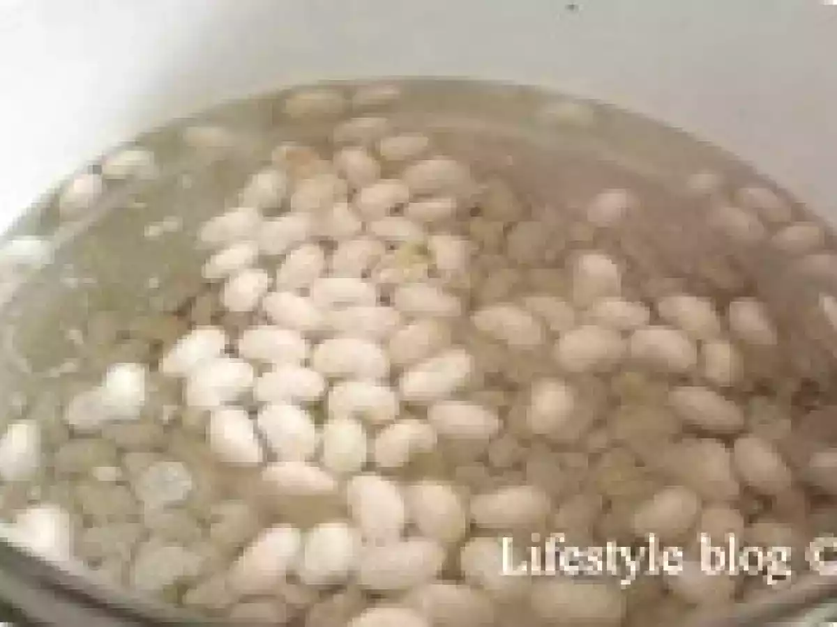 Ciorba de fasole ca la bunica - poza 8