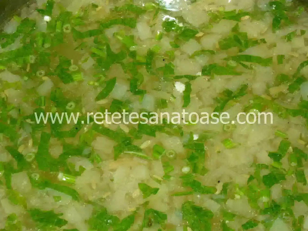 Ciorba de fasole pastai cu lapte batut - poza 2