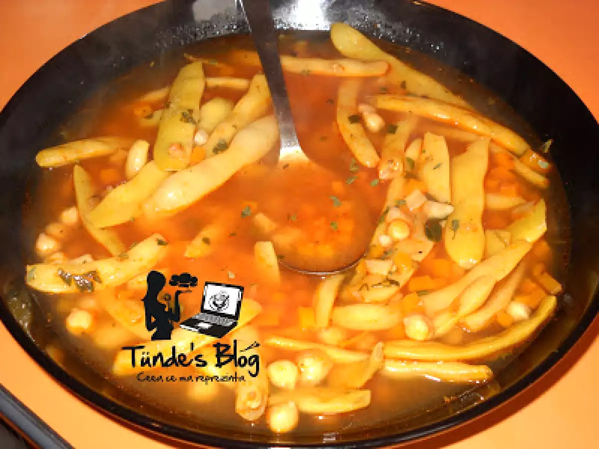 Ciorba de fasole verde si boabe de naut - poza 2