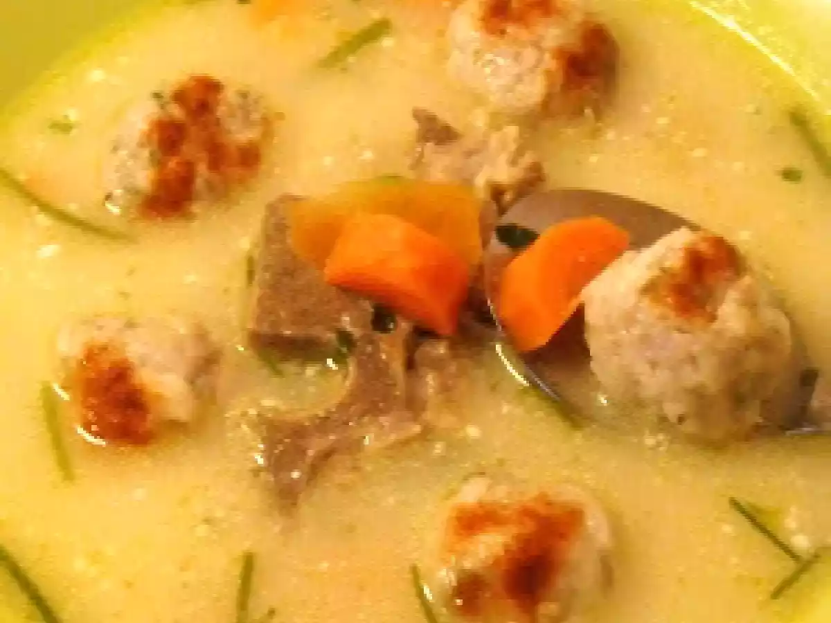 Ciorba de perisoare à la grec