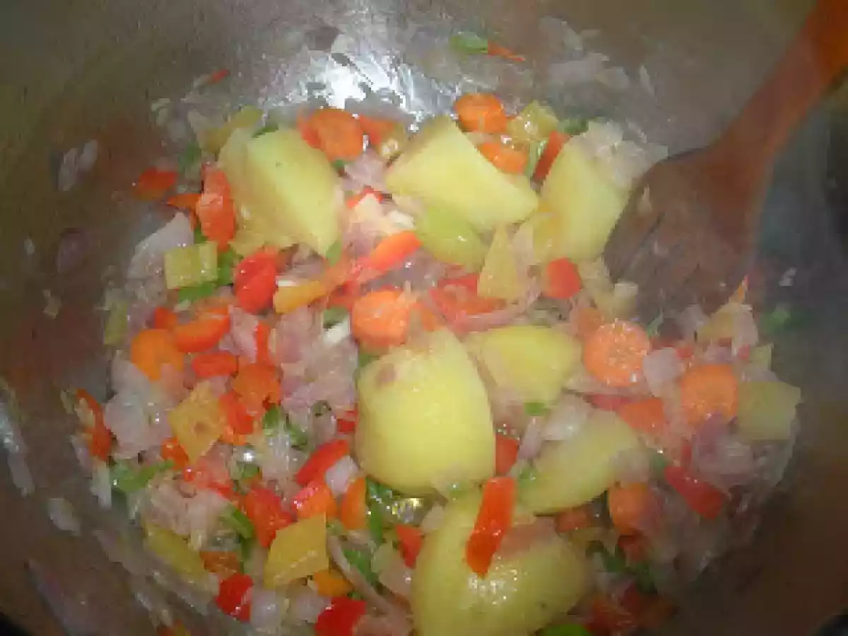 CIORBA DE PESTE - poza 4