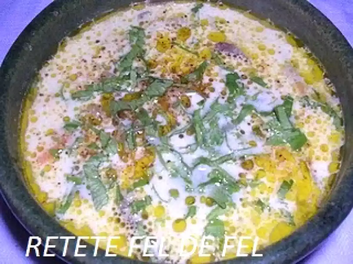 CIORBA DE PLEUROTUS SI PIEPT DE PUI