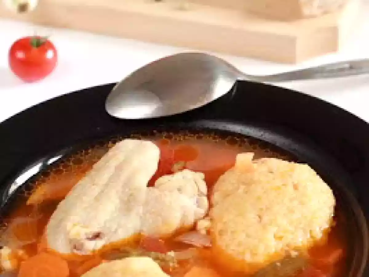 Ciorba de pui cu galuste