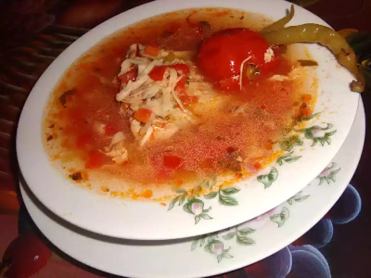 Ciorba de pui cu taitei