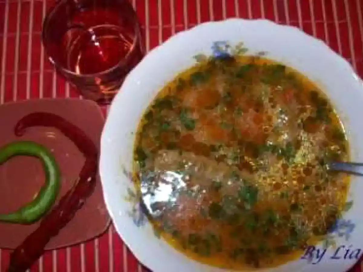 Ciorba taraneasca de pui