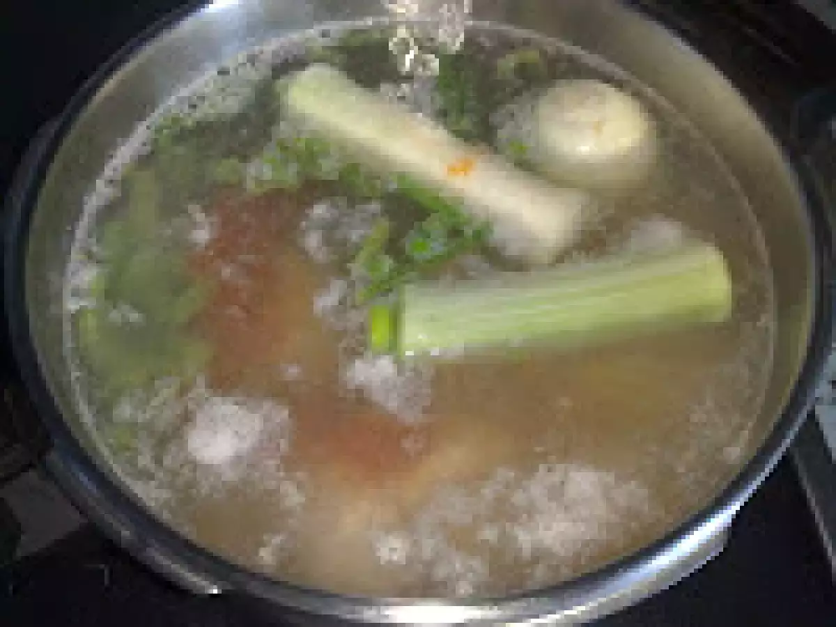 Ciorba taraneasca de vacuta - poza 6