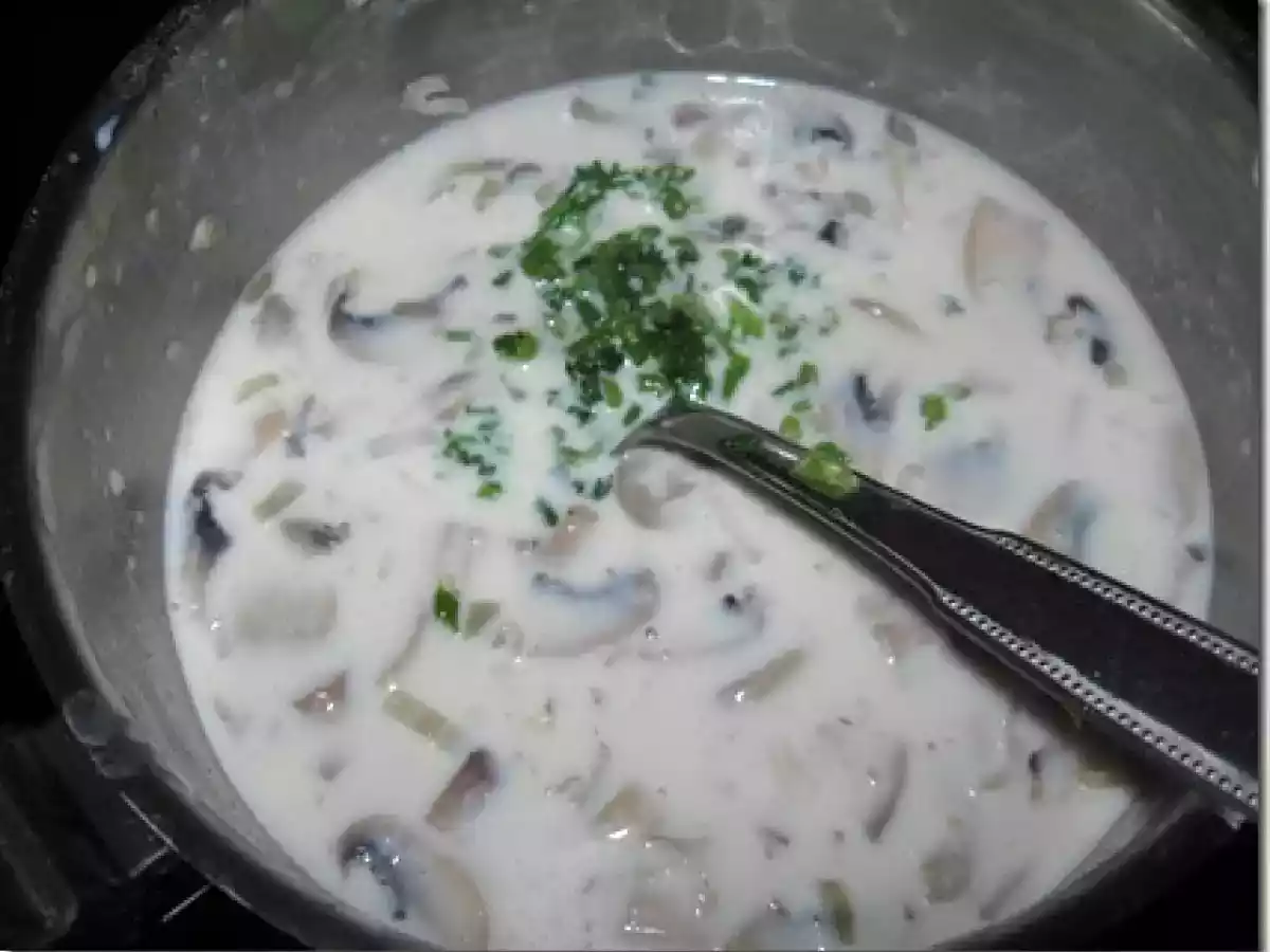 Ciulama de ciuperci - poza 7