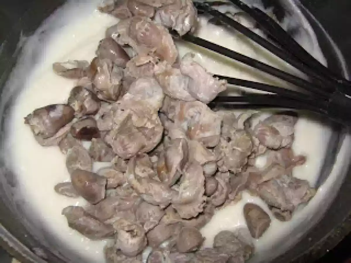 Ciulama din pipote de pui - poza 6