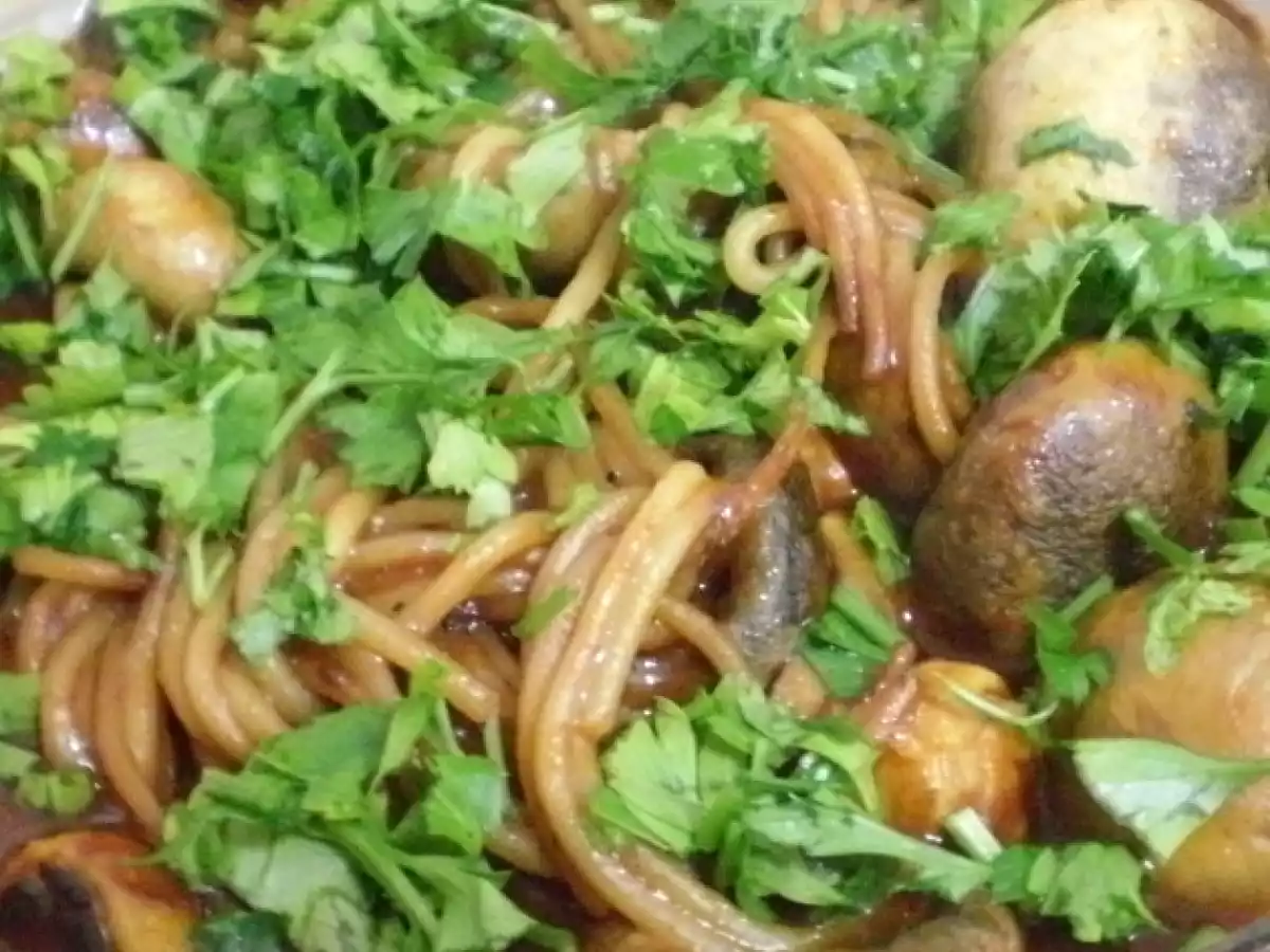 Ciuperci cu spaghete