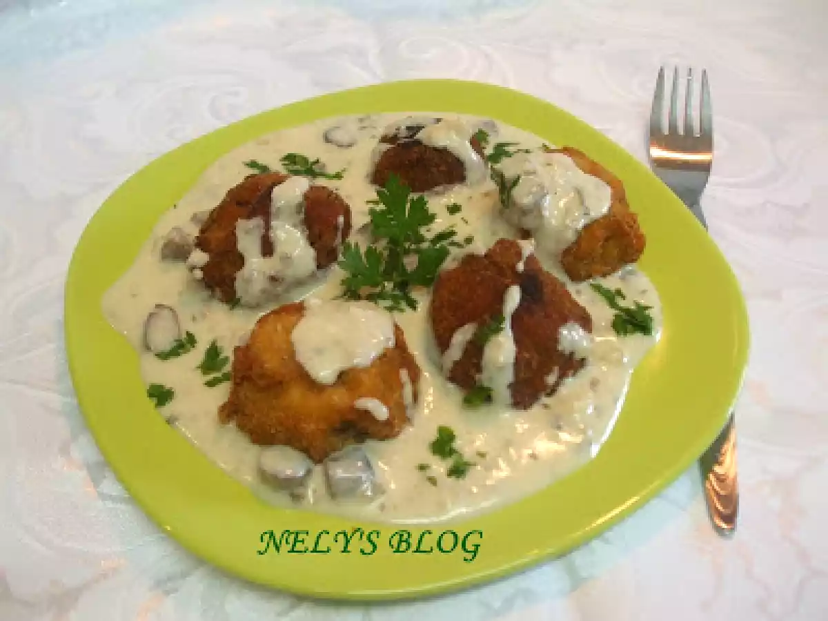 CIUPERCI PANE CU SOS DE SMANTANA - poza 3