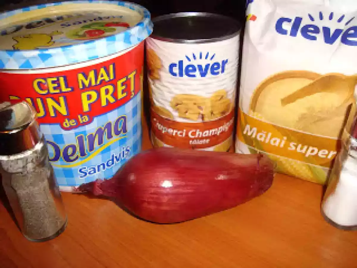 Ciuperci pe pat de mamaliga - poza 2