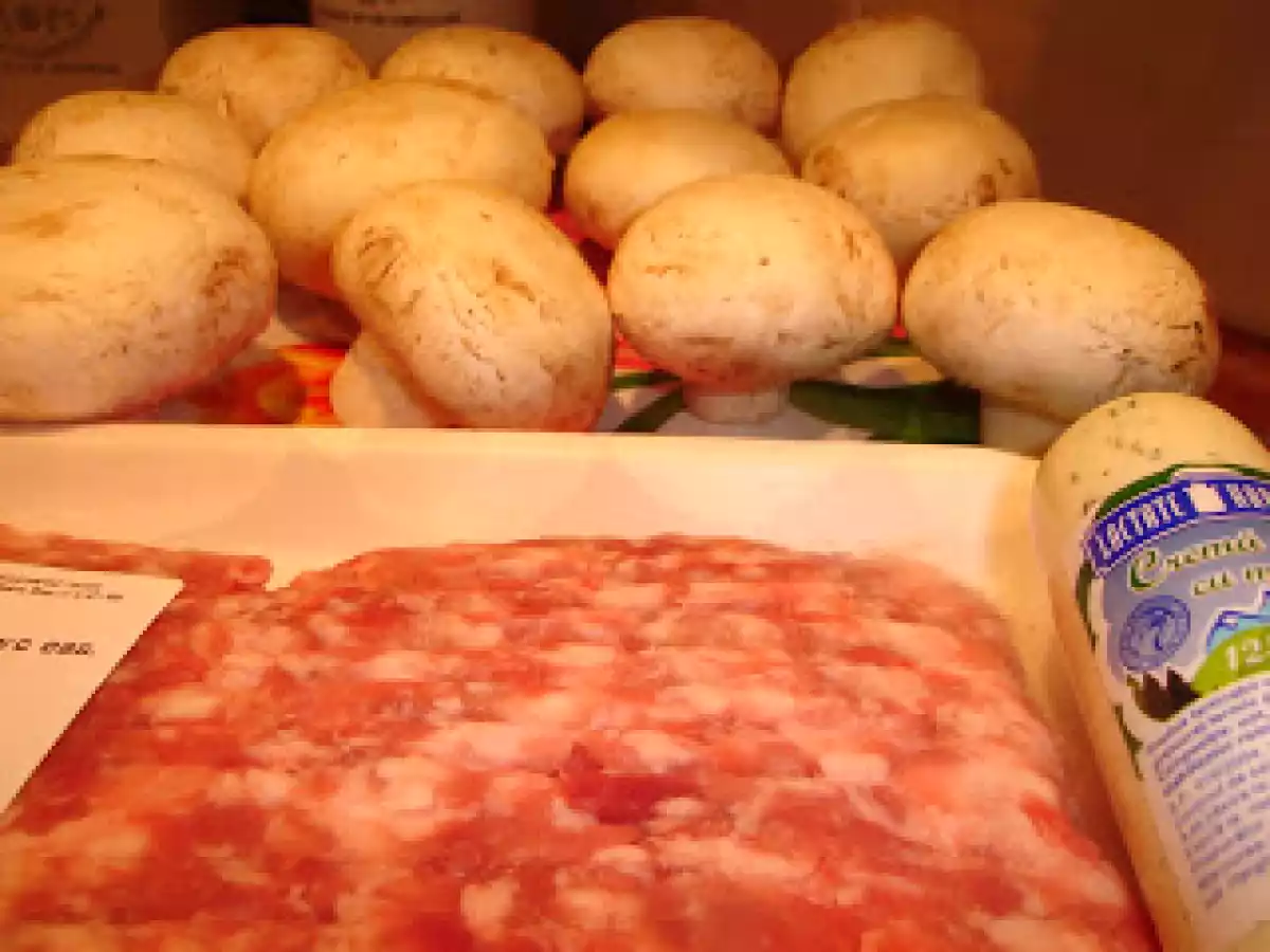 Ciuperci umplute cu carne - poza 2