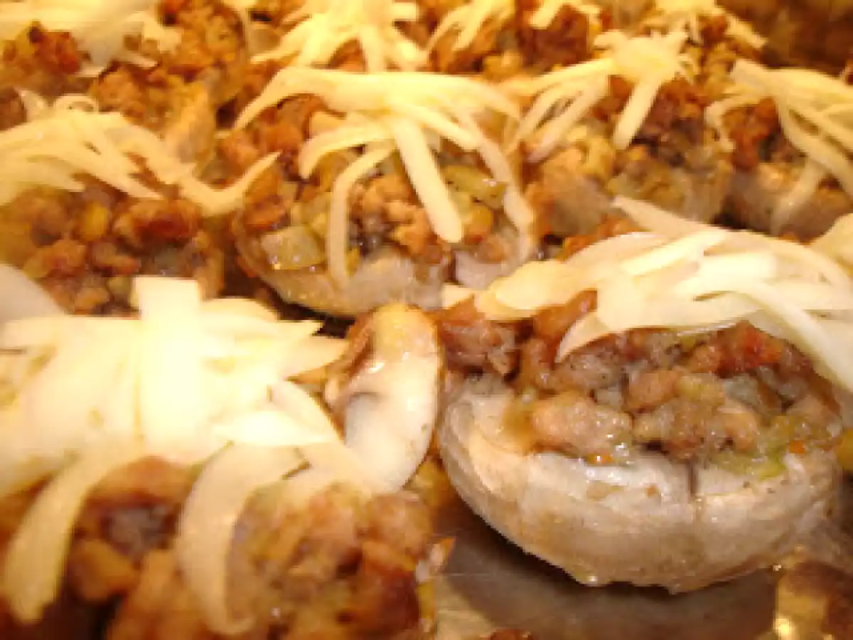 Ciuperci umplute cu carne - poza 8