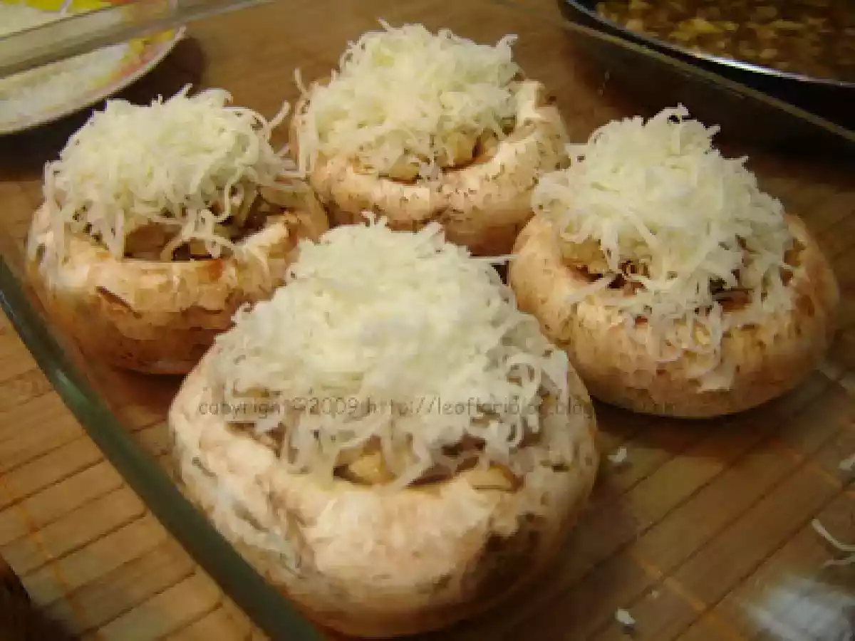 Ciuperci umplute (Montignac) - poza 5