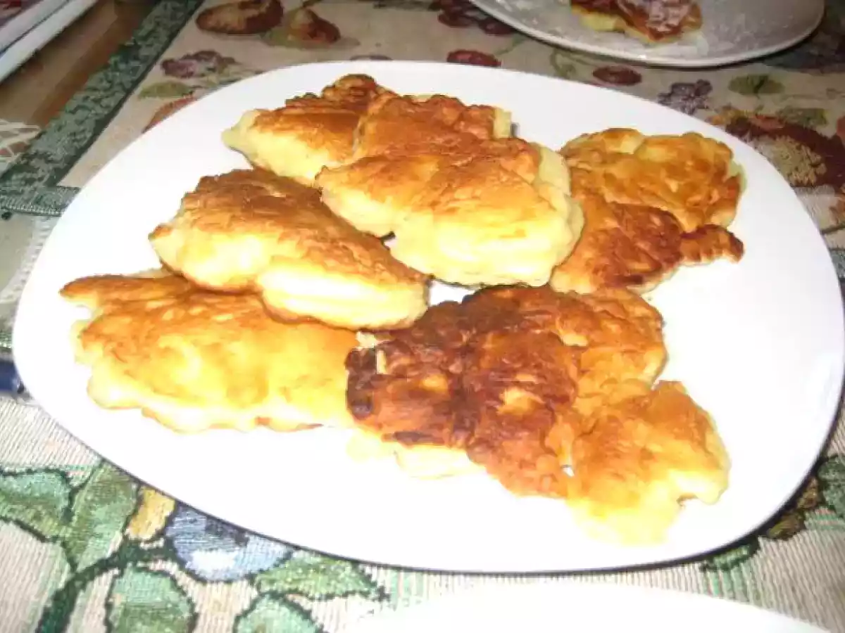 Clatite americane cu mere