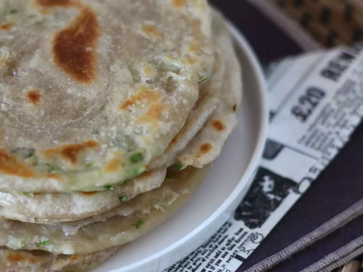 Clătite chinezești cu ceapă verde - Scallion pancakes - poza 4