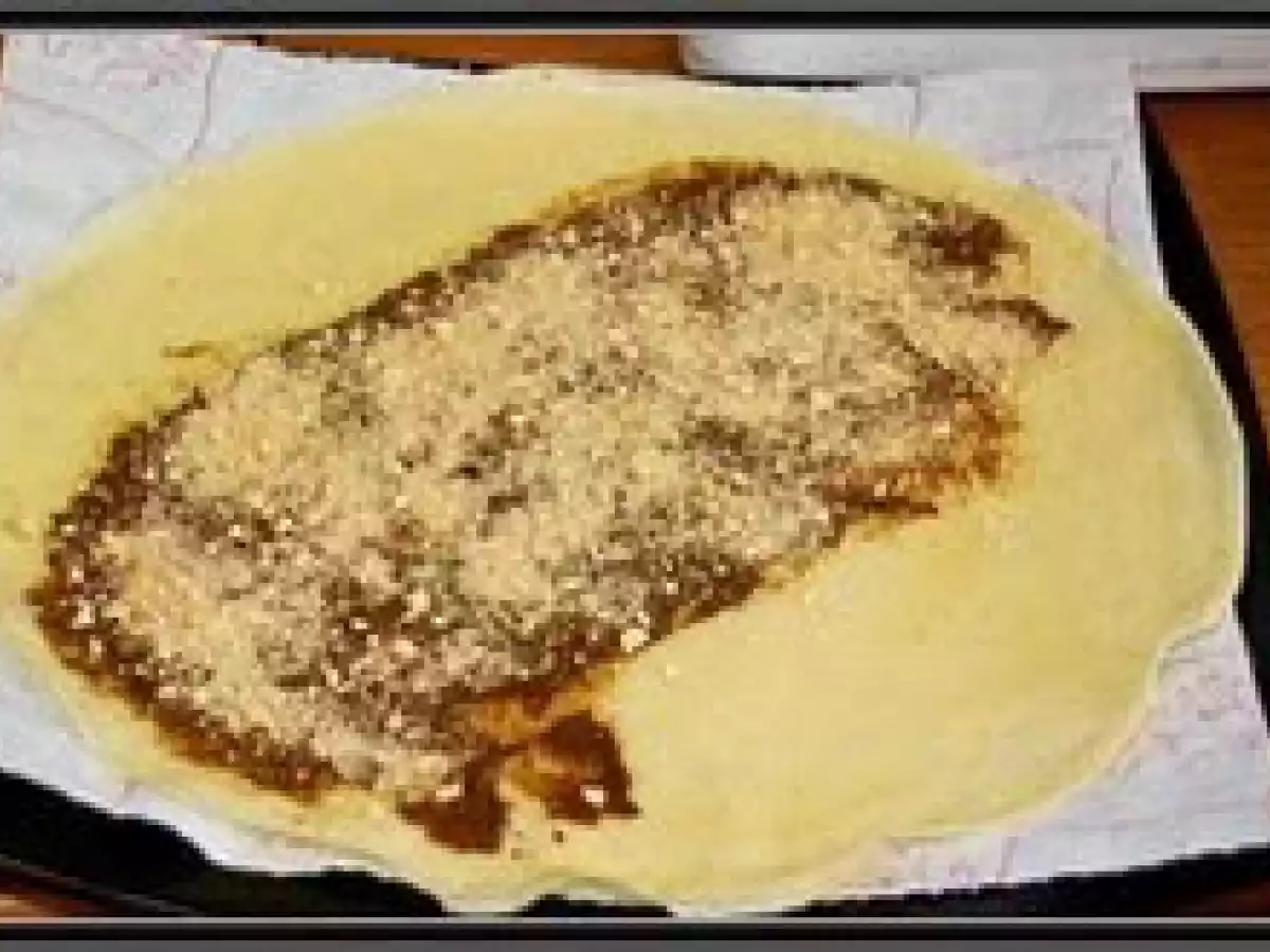 Clatite cu banane, biscuiti si ciocolata - poza 11