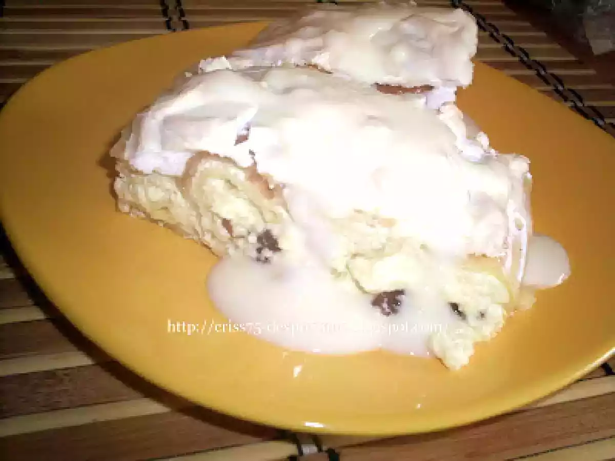 Clatite cu branza si sos de vanilie - poza 4