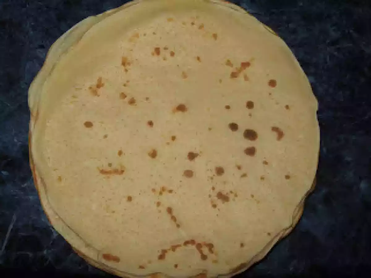 Clatite cu crema de vanilie - poza 16