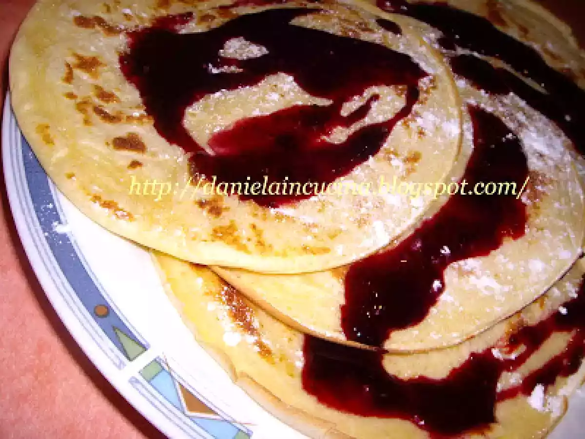 Clatite cu fructe de padure/Pancake con frutti di bosco - poza 8