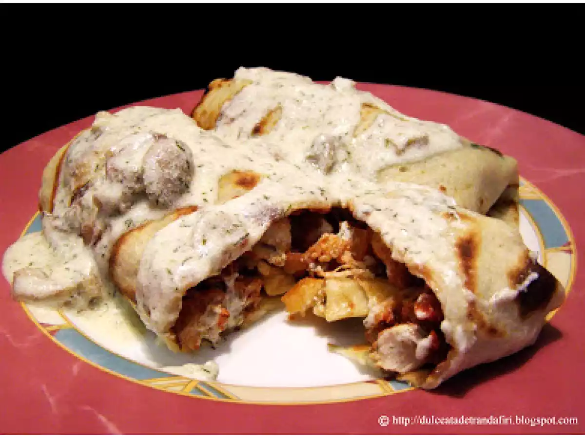 Clatite cu pui si ciuperci - poza 2