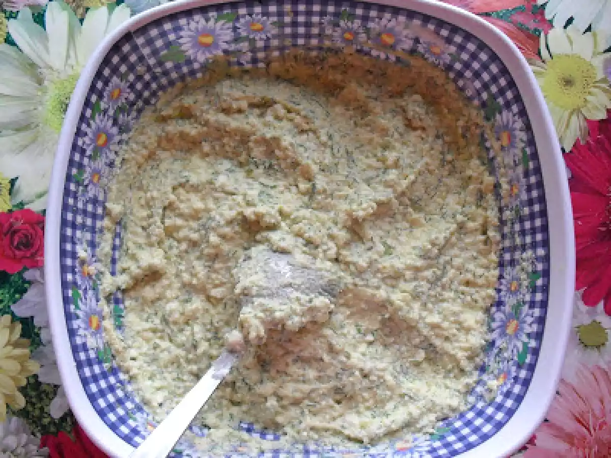 Clatite cu urda ca in Ardeal - poza 5