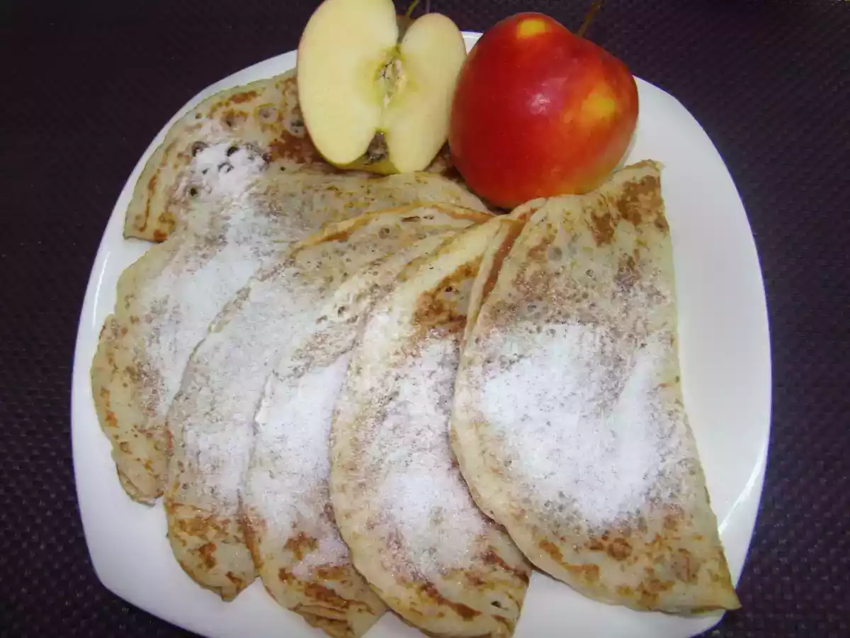 Clatite dospite cu mar