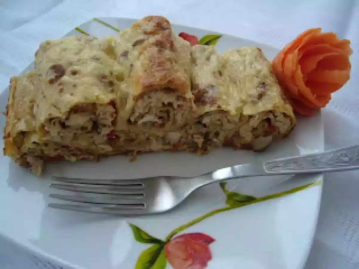 Clatite gratinate umplute cu carne de pui si ciuperci - poza 3