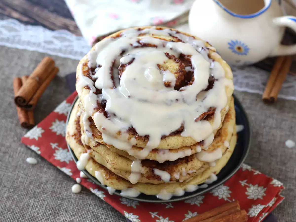 Clătite tip rulouri de scorțișoară, pentru iubitorii de scorțișoară - poza 6