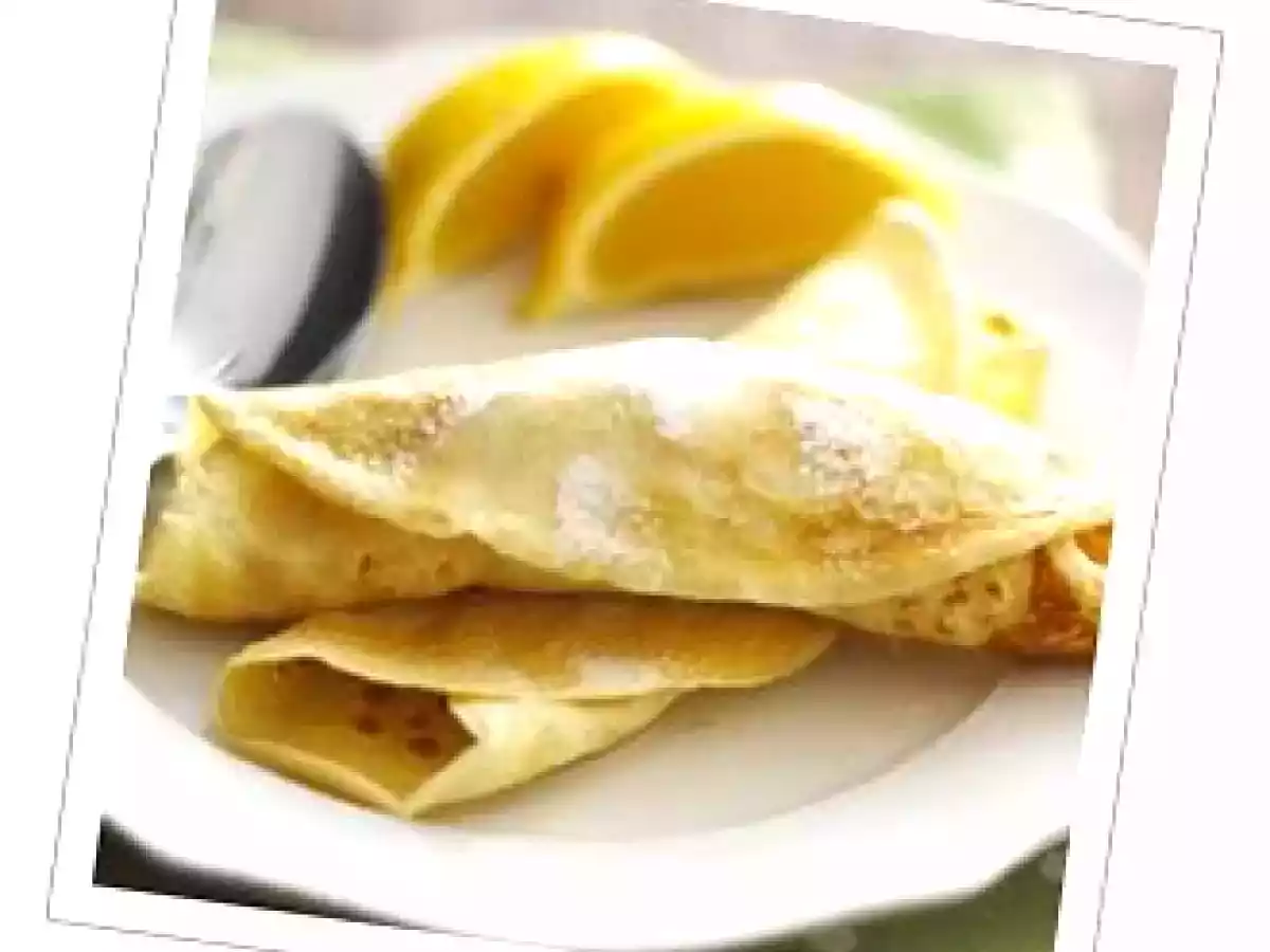 Clatite umplute cu branza de vaci