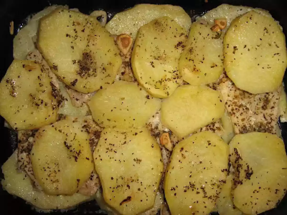 Cod file la cuptor intre doua straturi de cartofi - poza 3