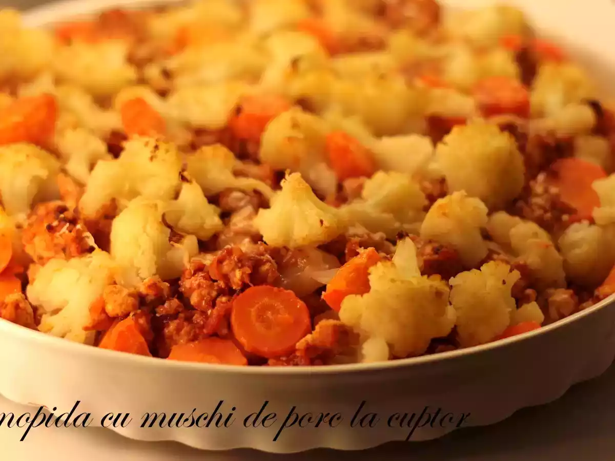 Conopida cu muschi de porc la cuptor