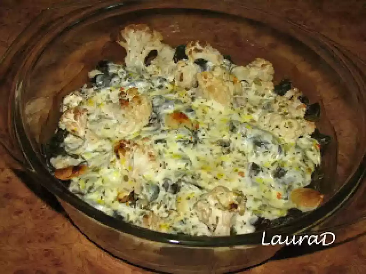 Conopida la cuptor cu spanac si iaurt aromat - poza 5