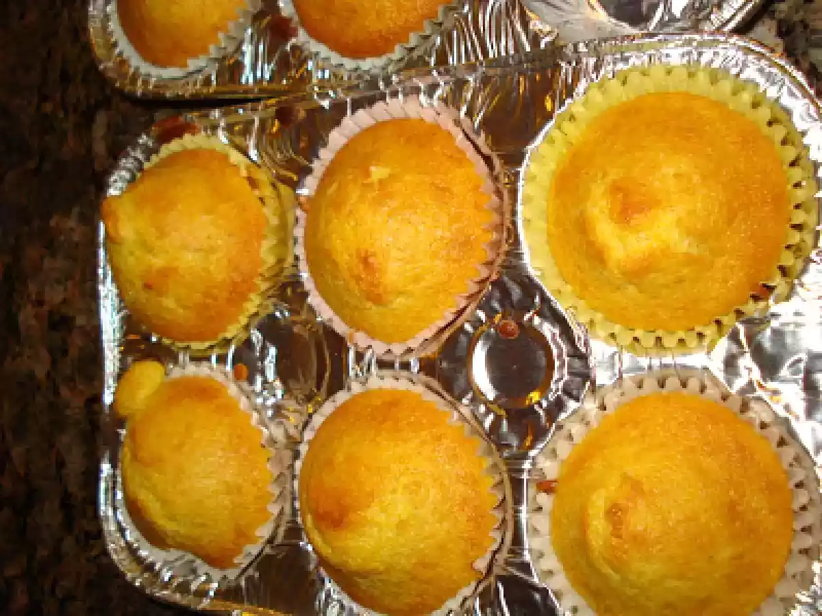 CORN MUFFINS (MALAI DULCE) - poza 3
