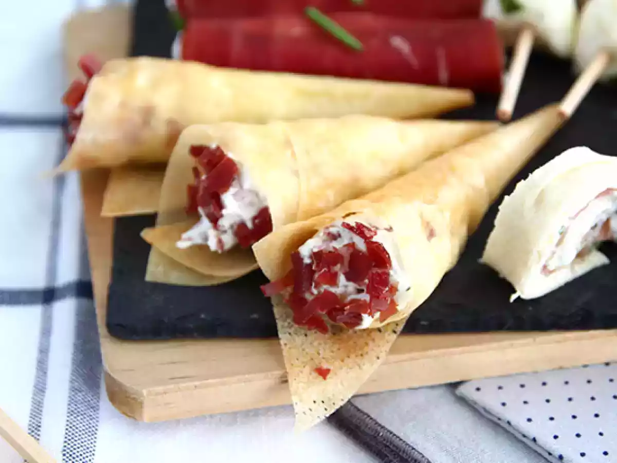 Cornete cu carne uscata - poza 2