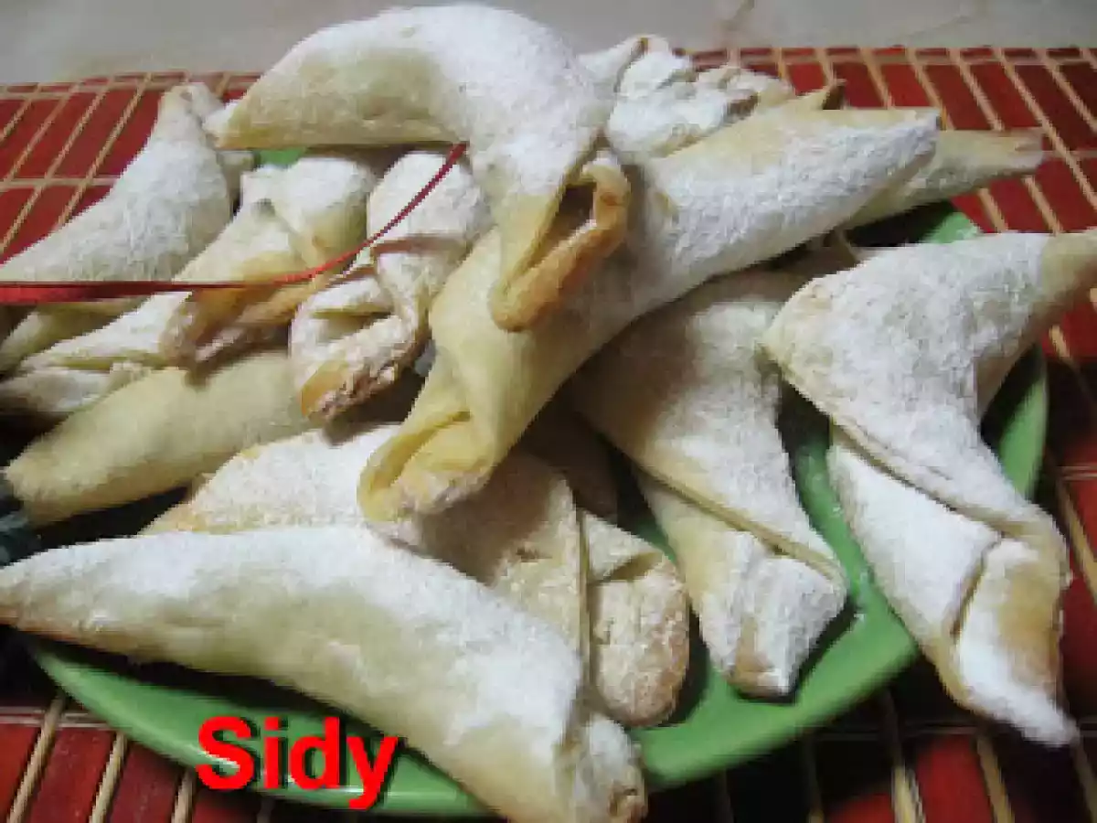 Cornulete ce ti se topesc in gura