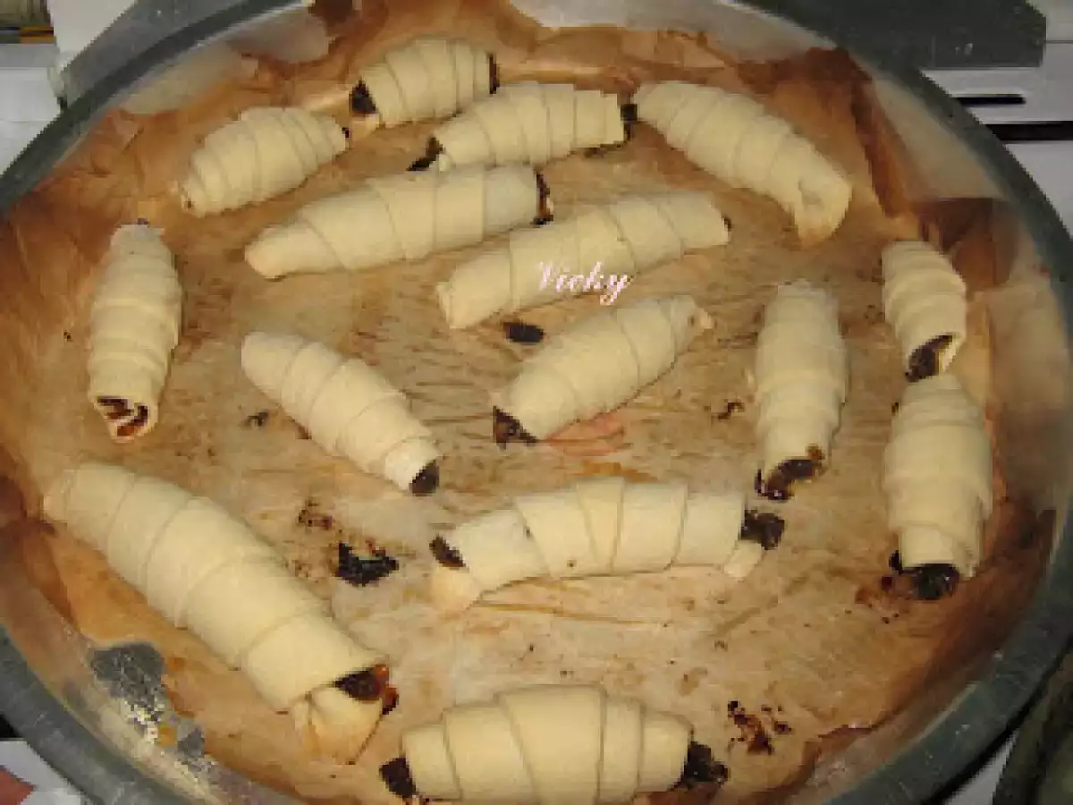 Cornulete cu gem si nuca - poza 13