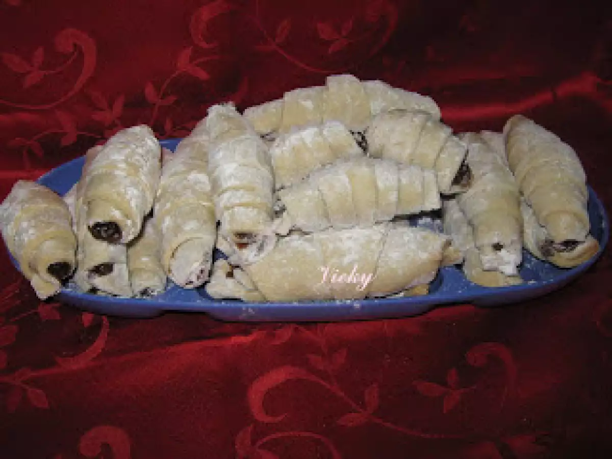 Cornulete cu gem si nuca - poza 15