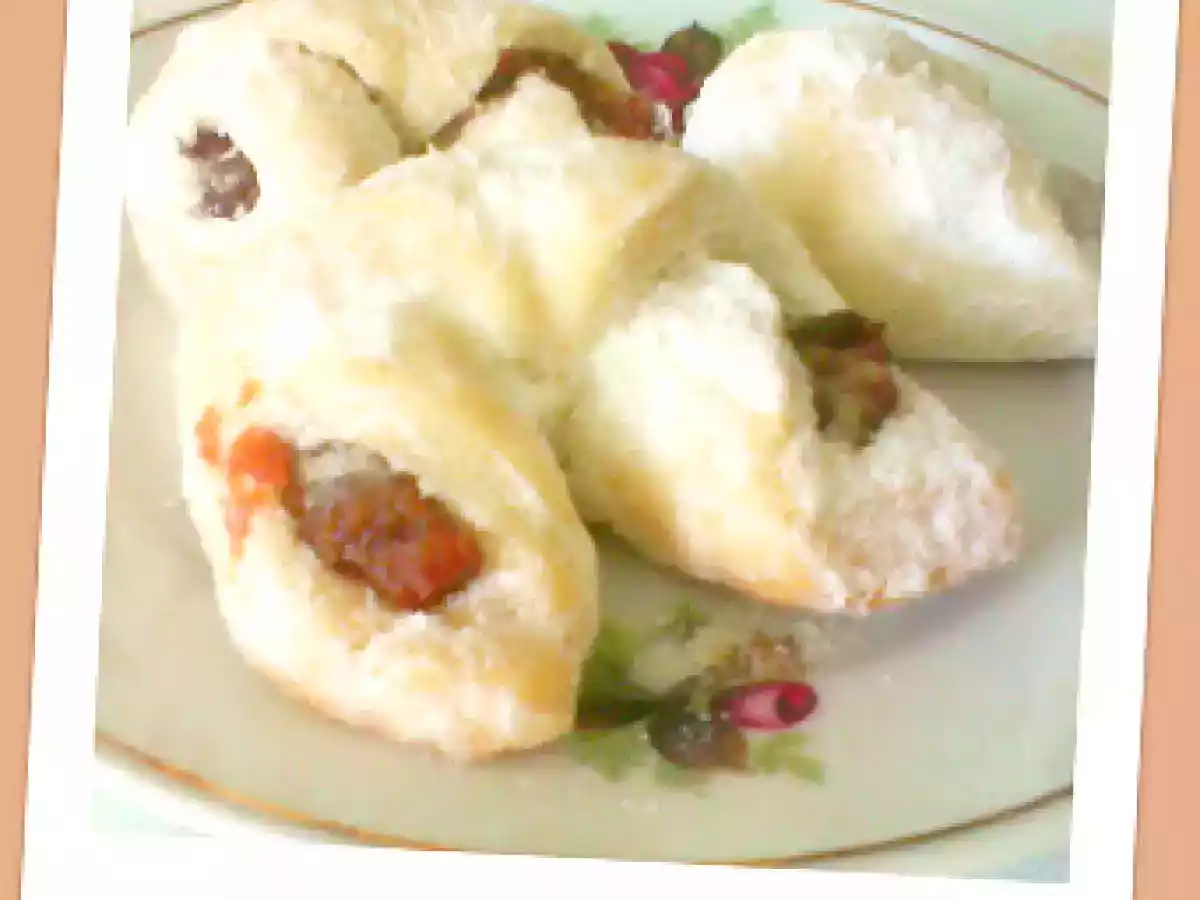 Cornulete cu mere (gem) din aluat cu bors - poza 2