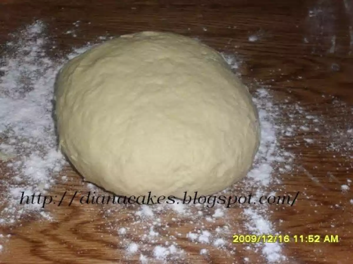 Cornulete cu smantana umplute cu nuca - poza 3