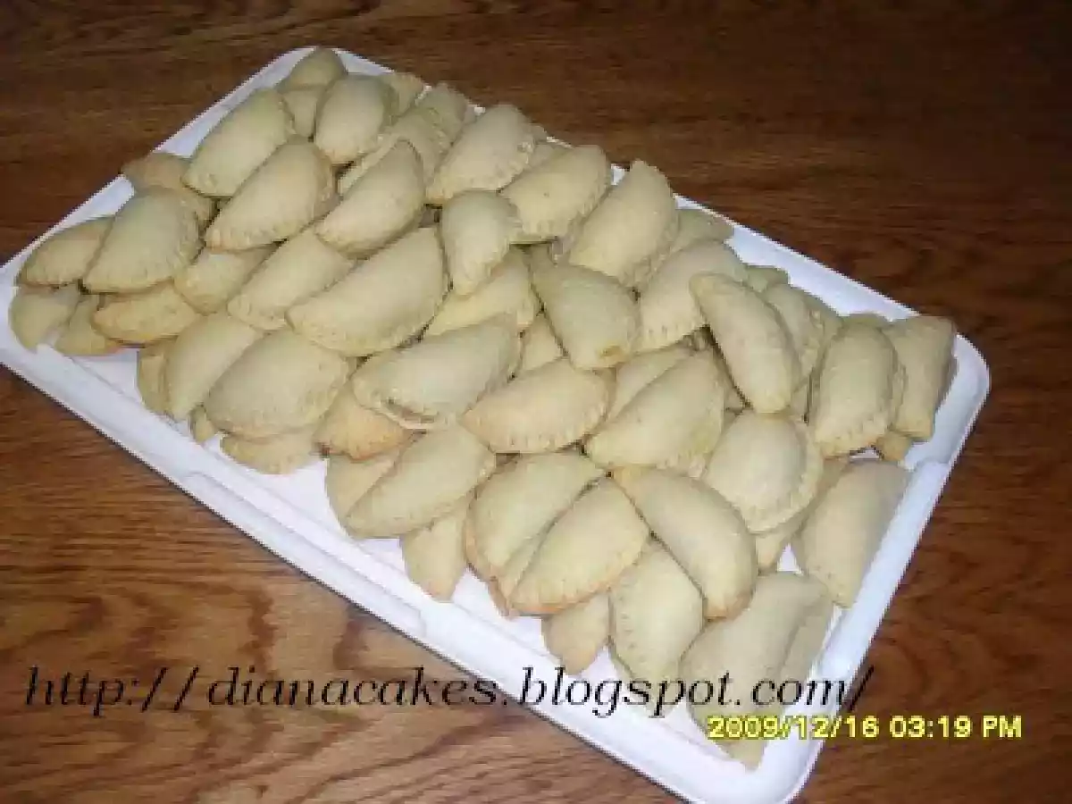 Cornulete cu smantana umplute cu nuca - poza 9