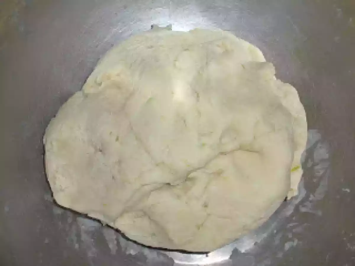 CORNULETE FRAGEDE - poza 2