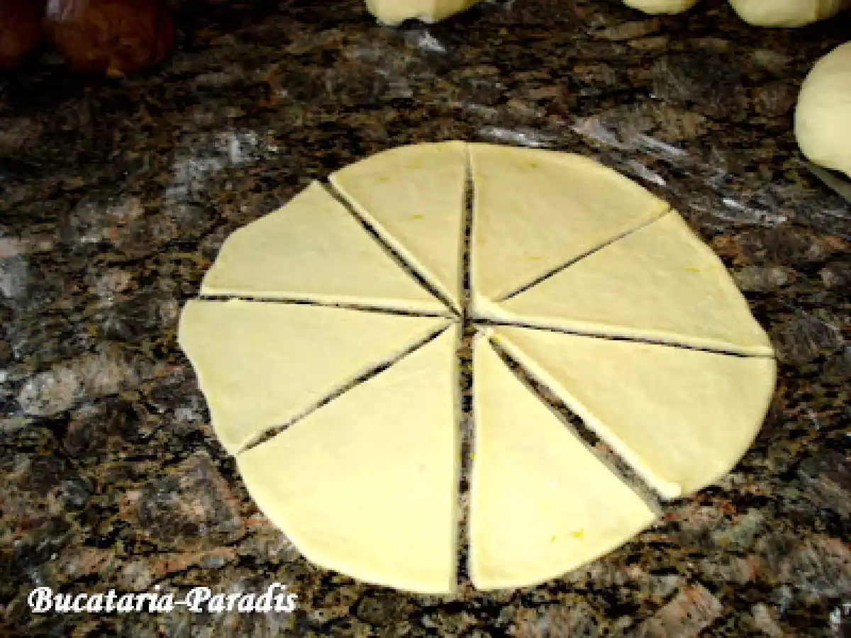 CORNULETE IN DOUA CULORI - poza 14