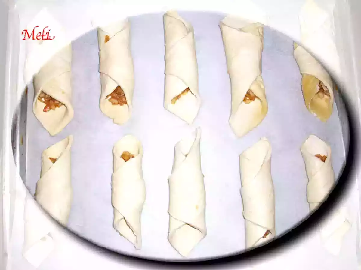 CORNURI DIN FOETAJ CU MERE (de post) - poza 3