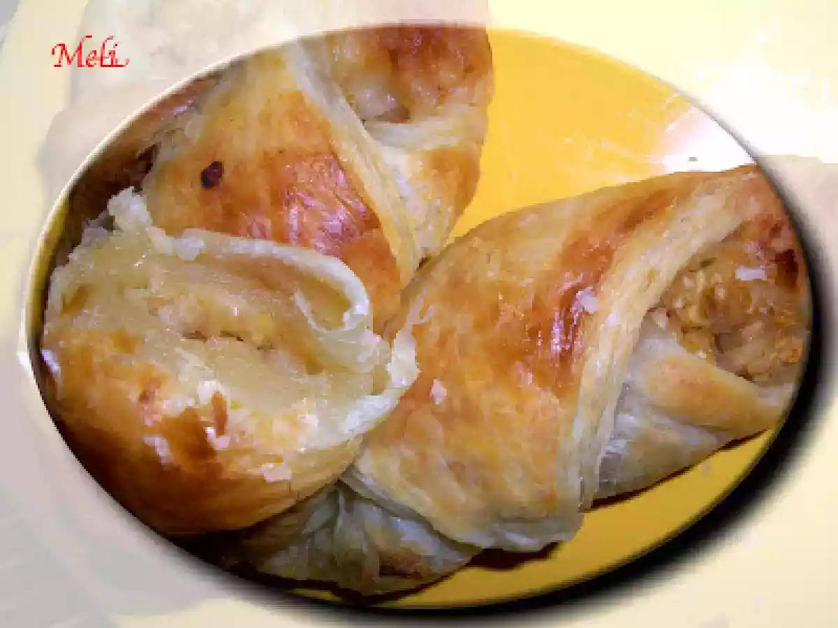 CORNURI DIN FOETAJ CU MERE (de post) - poza 7