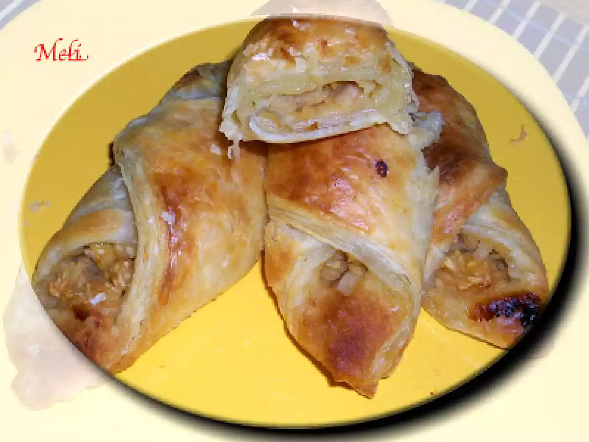 CORNURI DIN FOETAJ CU MERE (de post) - poza 8