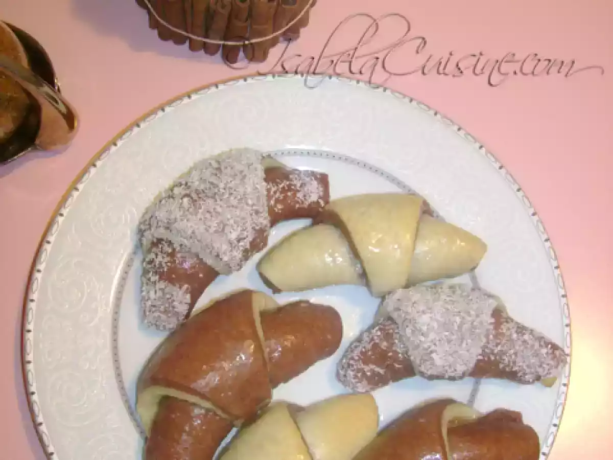 Cornuri in doua culori